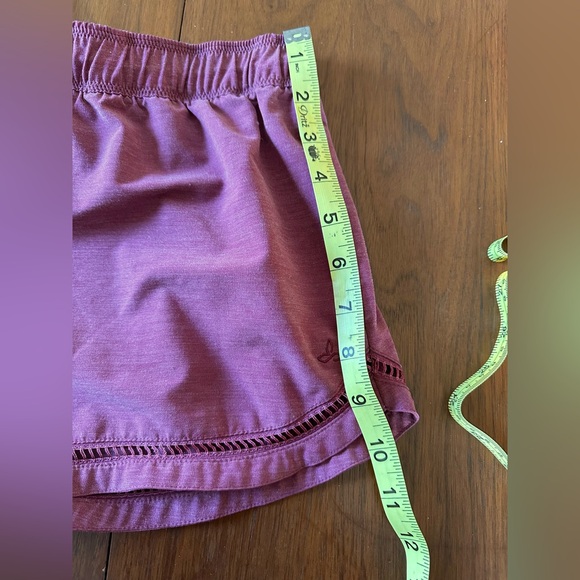 Prana Mariya shorts women’s M medium dark heather pink, see notes - Picture 5 of 7